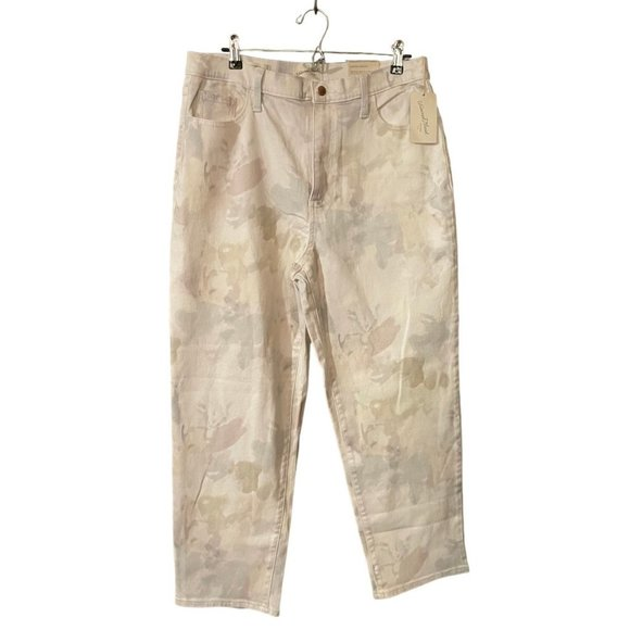 Universal Thread Women's Straight Leg Jeans - Beige Camo - Picture 1 of 6